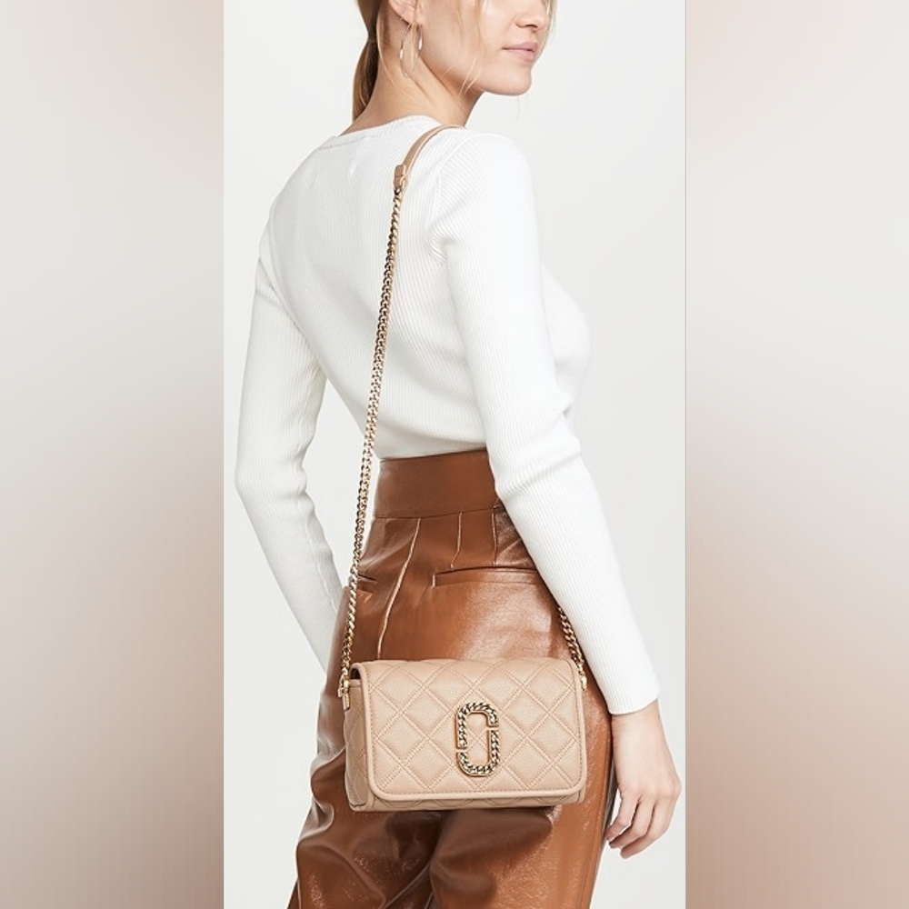NWT MARC JACOBS The Status Flap Crossbody Bag (Tan/Gold). Softshot/Snaps…